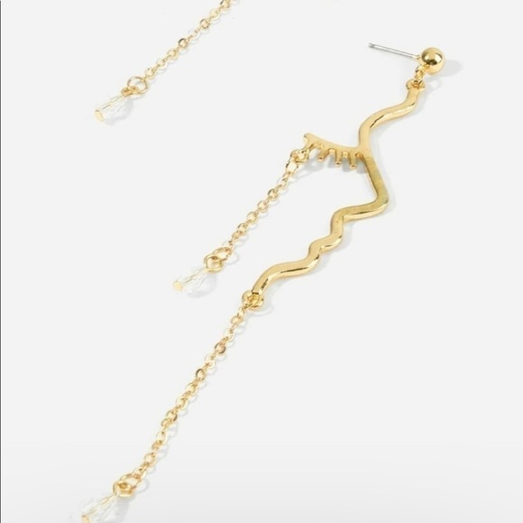 Gold 4/$25 face drop earrings - Picture 2 of 2